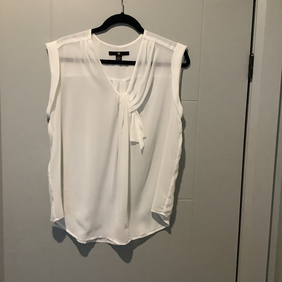 Sheer, capped sleeved, cream blouse L - Picture 2 of 3